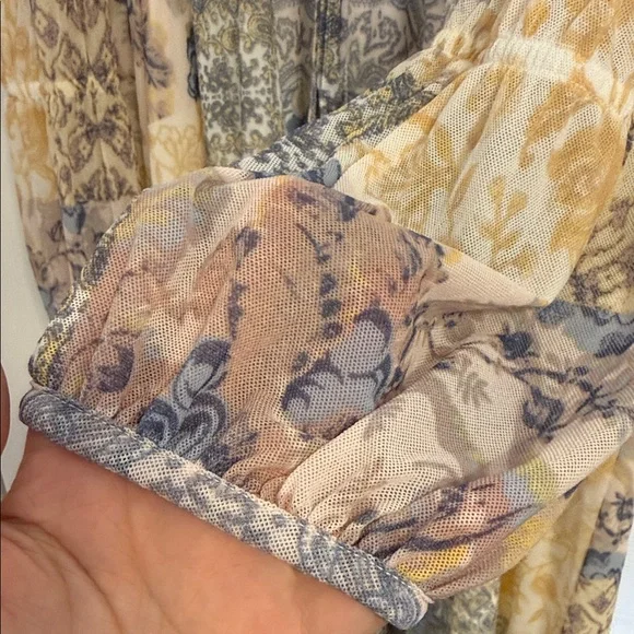 Cato Cream Dress or Tunic with Floral and Paisley Pattern - Picture 5 of 7